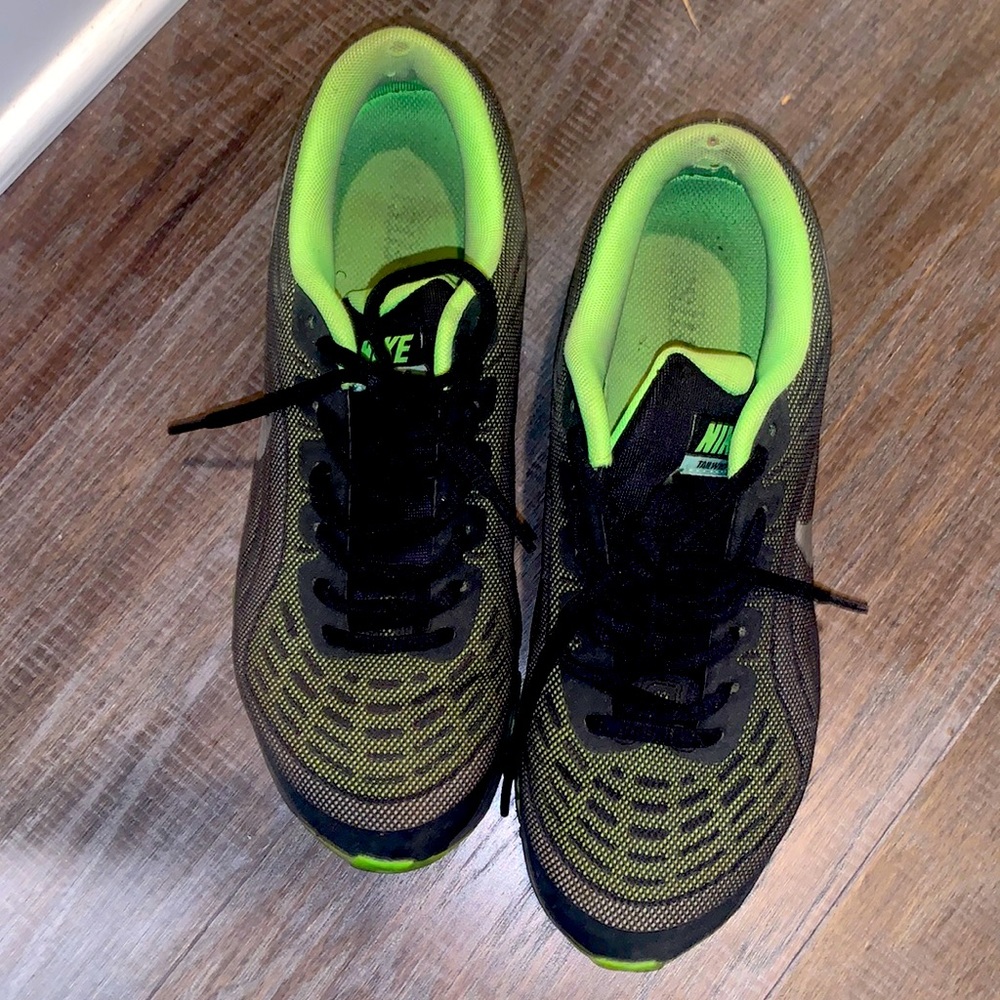 🔴SOLD 🔴 Nike running shoes